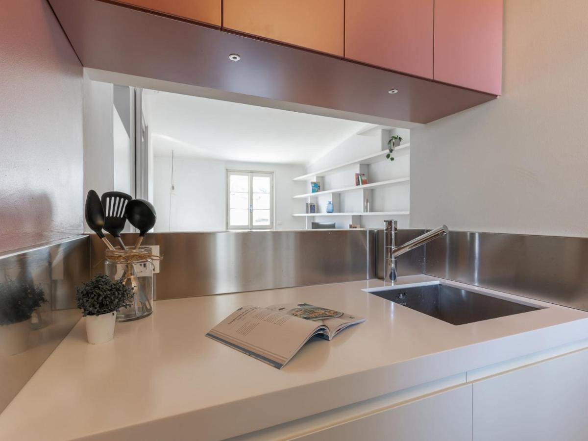 The Rent - Lovely One-bedroom In Moscova * Milano